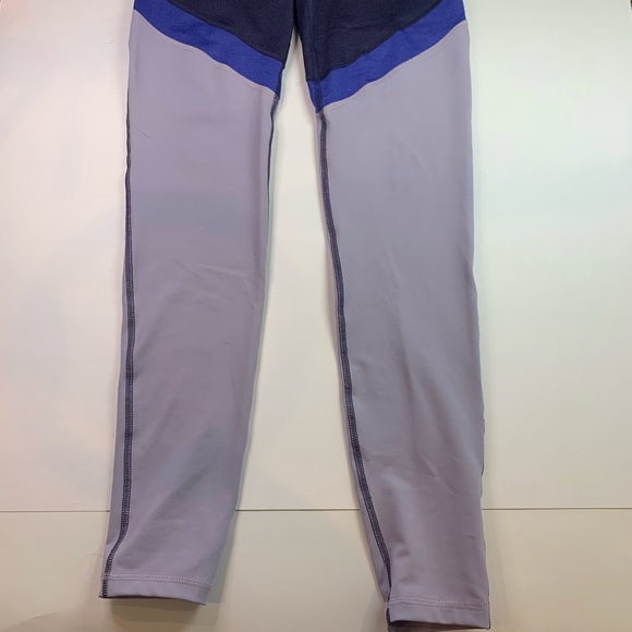 Old navy active purple color blocked leggings - Picture 3 of 4
